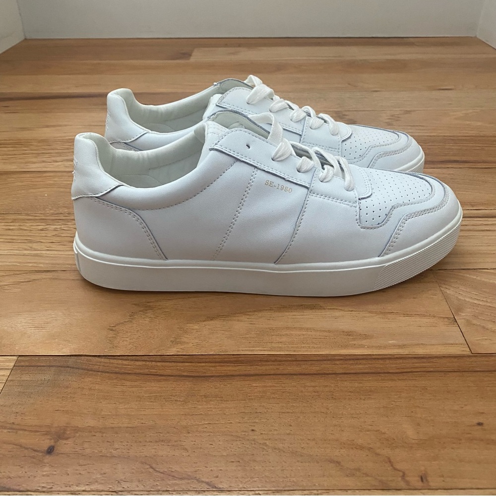NWOT Sam Edelman Edie All White Leather Sneakers sz 10